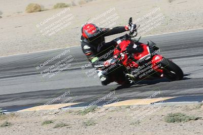 media/Oct-30-2025-Racers Edge (Thu) [[dabbdaf680]]/3-B Group/Session 3 (Turn 15 Inside)/